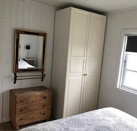 Cozy House With Sea View At Husvik, 3 Bedrooms Дом отдыха
