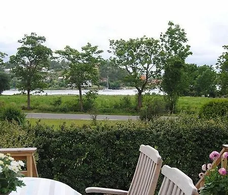 Vakantiehuis Cozy House With Sea View At Husvik, 3 Bedrooms